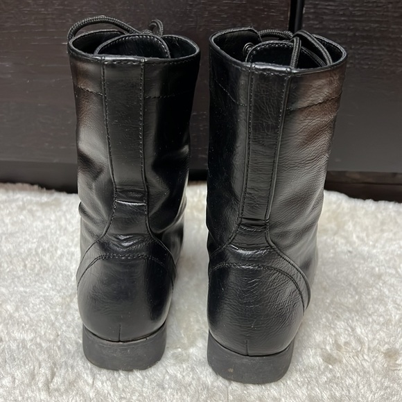 Women’s boots - Picture 7 of 9